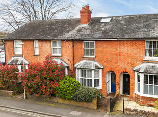 3 bedroom terraced house for sale in Lower Brook Street, Winchester, SO23