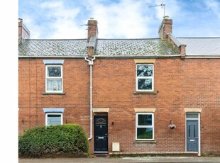 3 bedroom terraced house for sale in Main Road, Exeter, EX4