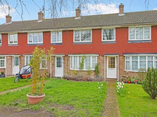 3 bedroom terraced house for sale in Malvern Road, Cambridge, CB1