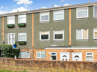 3 bedroom terraced house for sale in Pembroke Street, Swindon, Wiltshire, SN1