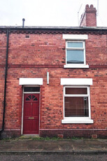 3 bedroom terraced house for sale in Phillip Street, Chester, CH2