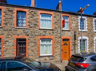3 bedroom terraced house for sale in Pontcanna Place, Pontcanna, Cardiff, CF11