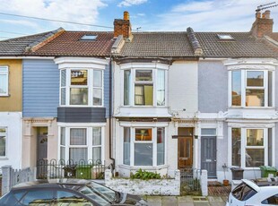 3 bedroom terraced house for sale in Prince Albert Road, Southsea, Hampshire, PO4