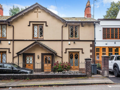 3 bedroom terraced house for sale in Ryland Road, Edgbaston, B15