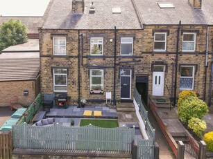 3 bedroom terraced house for sale in Syringa Street, Huddersfield HD1 4PS, HD1
