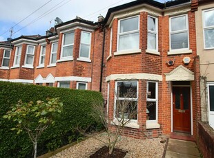 3 bedroom terraced house for sale in Upper Shirley, Southampton, SO15