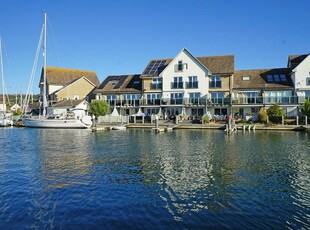 3 bedroom town house for sale in Bryher Island, Port Solent, PO6