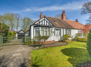 4 bedroom bungalow for sale in Glan Aber Park, Chester, Cheshire West and Ches, CH4