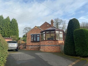 4 bedroom detached bungalow for sale in Parkfields Drive, Derby, DE22