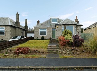 4 bedroom detached house for sale in 10 Craigmount Gardens, Corstorphine, Edinburgh, EH12 8EA, EH12
