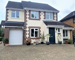 4 bedroom detached house for sale in Apple Tree Close, Abbeymead, Gloucester, Gloucestershire, GL4