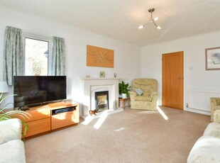 4 bedroom detached house for sale in Ashurst Drive, Goring-By-Sea, Worthing, West Sussex, BN12