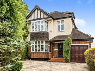 4 bedroom detached house for sale in Brabourne Rise, Beckenham, BR3