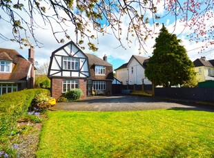 4 bedroom detached house for sale in Bristol Road, Whitchurch Village, BS14