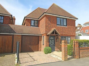 4 bedroom detached house for sale in Chalvington Road, Eastbourne, BN21 2SX, BN21