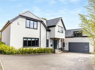 4 bedroom detached house for sale in Church Way, Weston Favell VIllage, Northampton, Northamptonshire, NN3