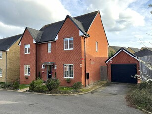 4 bedroom detached house for sale in Collins Drive, Earley, Reading, RG6