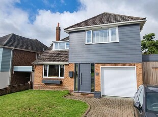 4 bedroom detached house for sale in Cosham, Hampshire, PO6