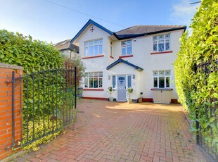 4 bedroom detached house for sale in Dan-Y-Coed Road, Cyncoed, Cardiff, CF23