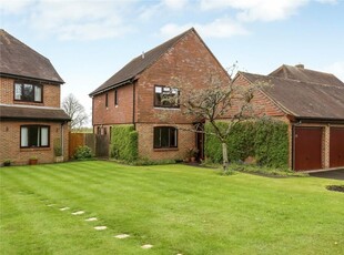 4 bedroom detached house for sale in Fairfax Close, Winchester, Hampshire, SO22