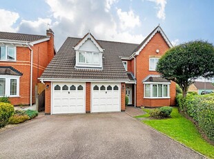 4 bedroom detached house for sale in Fairford Close, Solihull, B91