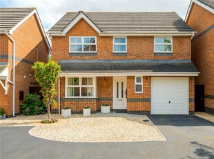 4 bedroom detached house for sale in Hatherall Close, Stratton, Swinodn, SN3