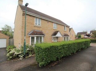 4 bedroom detached house for sale in Humphrys Street, Peterborough, PE2