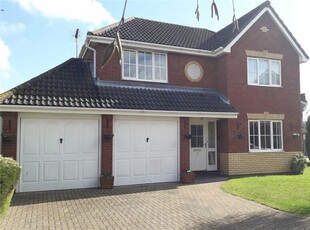4 bedroom detached house for sale in Ickworth Crescent, Rushmere St. Andrew, Ipswich, Suffolk, IP4