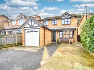 4 bedroom detached house for sale in Kenilworth Gardens, West End, Southampton, SO30