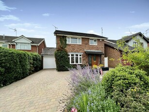 4 bedroom detached house for sale in Mandeville Way, Broomfield, Chelmsford, CM1