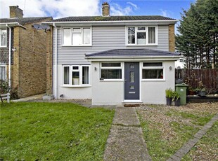 4 bedroom detached house for sale in Marlhill Close, Southampton, Hampshire, SO18