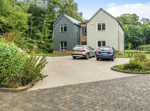 4 bedroom detached house for sale in Mill Farm Close, Tunbridge Wells, TN3