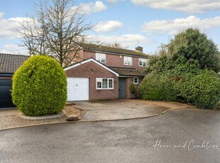 4 bedroom detached house for sale in Millheath Drive, Lisvane, Cardiff, CF14