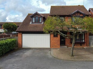 4 bedroom detached house for sale in Mohawk Way, Woodley, Reading, Berkshire, RG5