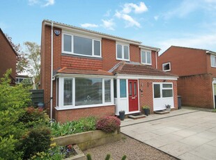 4 bedroom detached house for sale in Nairn Close, York, YO24