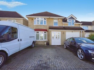 4 bedroom detached house for sale in Orchard Grove, SWINDON, SN2