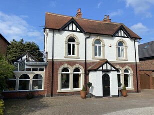 4 bedroom detached house for sale in Rosemount, Swarkestone Road, Chellaston, Derby, DE73