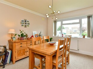 4 bedroom detached house for sale in Sea Close, Goring-By-Sea, Worthing, West Sussex, BN12