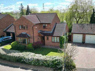 4 bedroom detached house for sale in Tanfield Lane, Rushmere, Northampton NN1 5RN, NN1