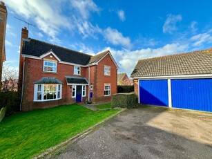 4 bedroom detached house for sale in The Choakles, Wootton Fields, Northampton NN4