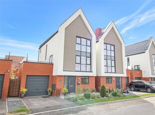 4 bedroom detached house for sale in The Leasowes, Tadpole Garden Village, Swindon, Wiltshire, SN25