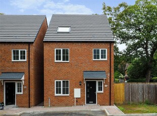 4 bedroom detached house for sale in The Sycamores, Moor Road, Bestwood Village, Nottingham, NG6