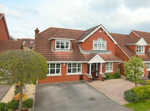 4 bedroom detached house for sale in Upper Shirley, Southampton, SO15