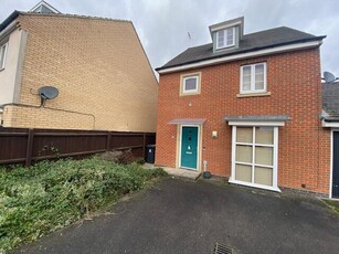 4 bedroom detached house for sale in Wayside Crescent, Hampton Vale, Peterborough, Cambridgeshire, PE7