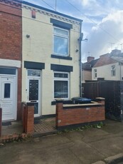 4 bedroom end of terrace house for rent in Brooklyn Road, Coventry, West Midlands, CV1