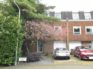 4 bedroom end of terrace house for sale in Ashbourne Court, Bretland Road, Tunbridge Wells, Kent, TN4