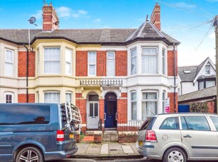 4 bedroom end of terrace house for sale in Balaclava Road, Penylan, Cardiff, CF23