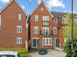 4 bedroom end of terrace house for sale in Hudson Vale, Bannerbrook Park, Coventry, CV4