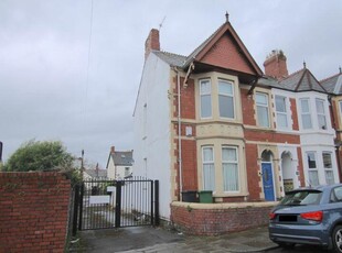 4 bedroom end of terrace house for sale in Mafeking Road, Cardiff, CF23