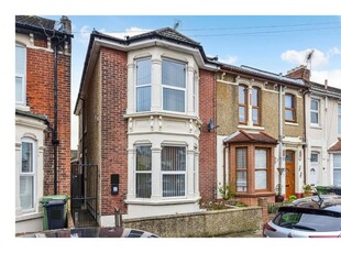 4 bedroom end of terrace house for sale in Montague Road, North End, Portsmouth, PO2